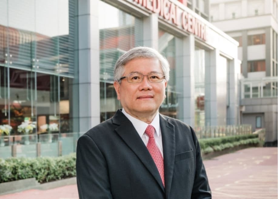 Malaysian Healthcare Giant Eyes $2.9B IPO in Market Test